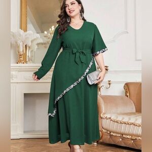 Women's Vintage Plus Contrast Sequin Belted Dress